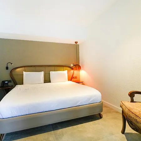 Garrya Romo Hotel