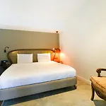 Garrya Romo Hotel