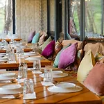 Garrya Romo Hotel *