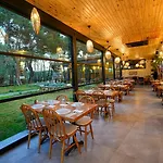Garrya Romo Hotel *