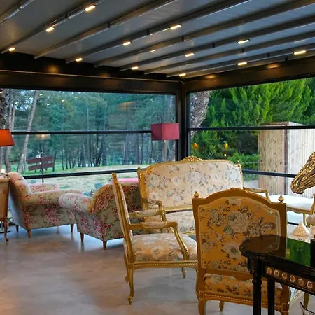 Hotel Garrya Romo
